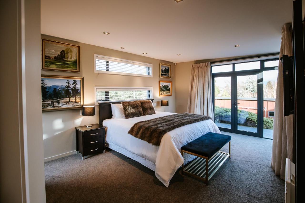 Mt Gold Retreat - Sleeps 8 - Spa Pool - Tennis Court Wanaka Esterno foto